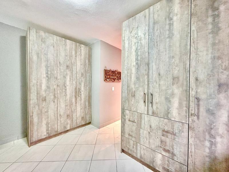 7 Bedroom Property for Sale in Melodie North West